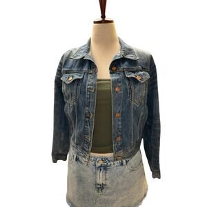 J.Crew Classic Blue Denim Jacket Medium 100% Cotton Rigid Trucker